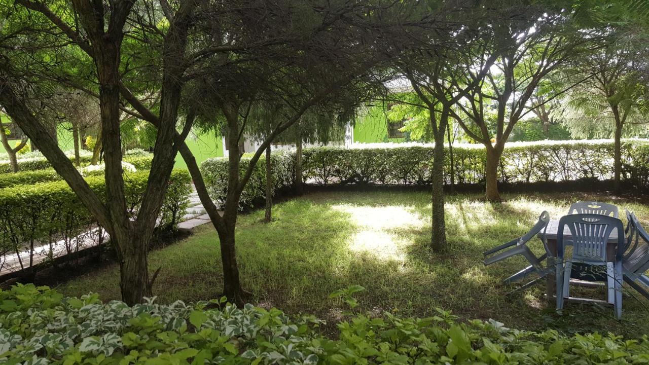 Macarela Inn Sanya Juu Esterno foto