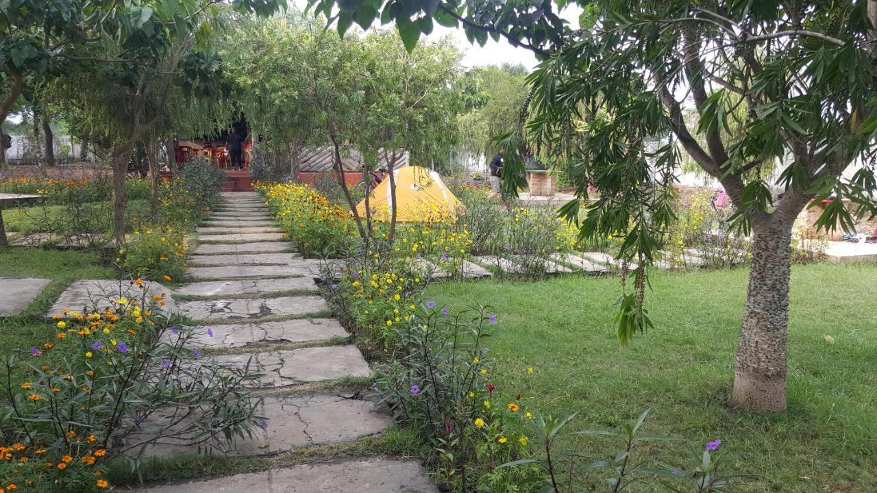 Macarela Inn Sanya Juu Esterno foto